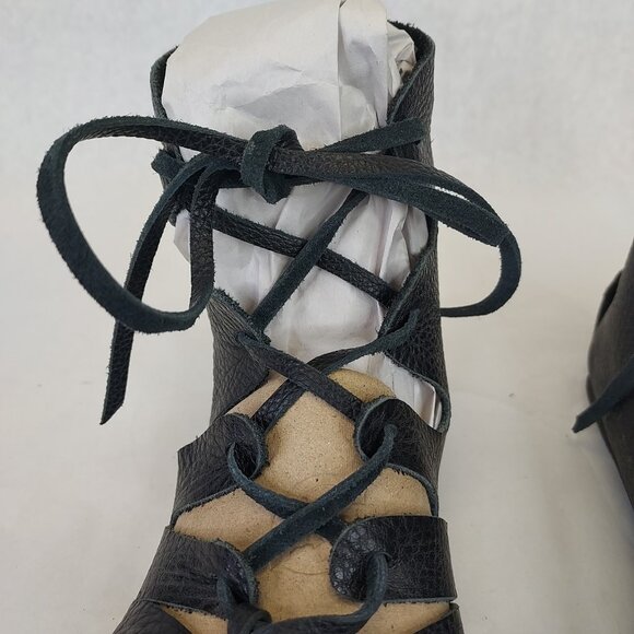 Medieval Ghillie Sandals Women 8 M Shoes Black Leather Strappy High Top Flats - Picture 12 of 14